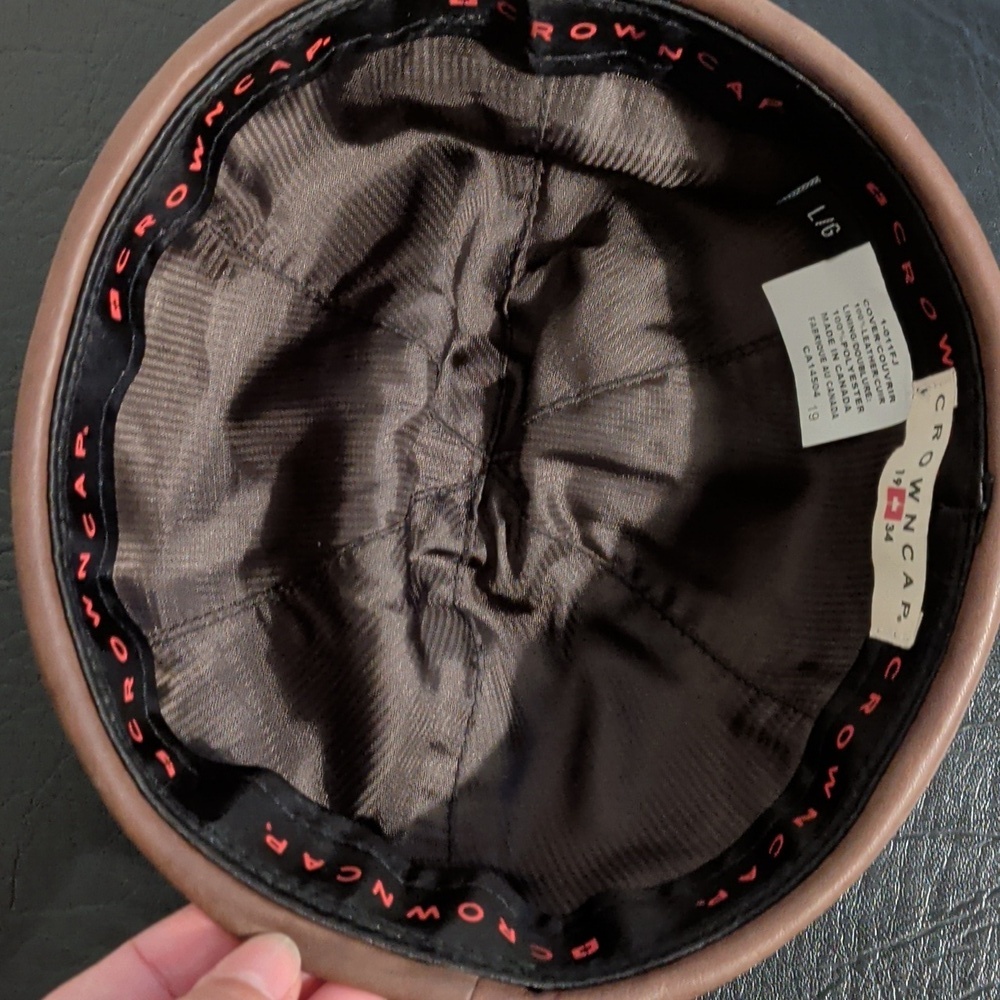 CROWN CAP oiled lambskin leather beanie - size large - Picture 7 of 7